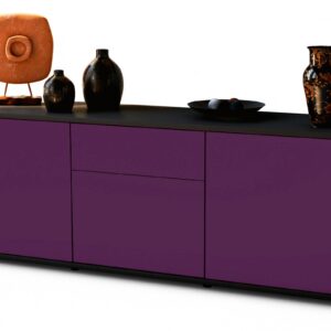 Lowboard Anella | Korpus Anthrazit | Front in Lila | 136x49x35cm (BxHxT)