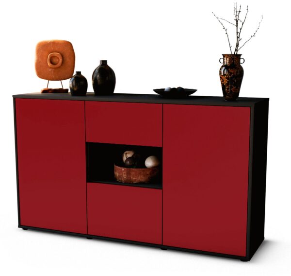 Sideboard Doriana | Korpus Anthrazit | Front in Bordeaux | 136x79x35cm (BxHxT)