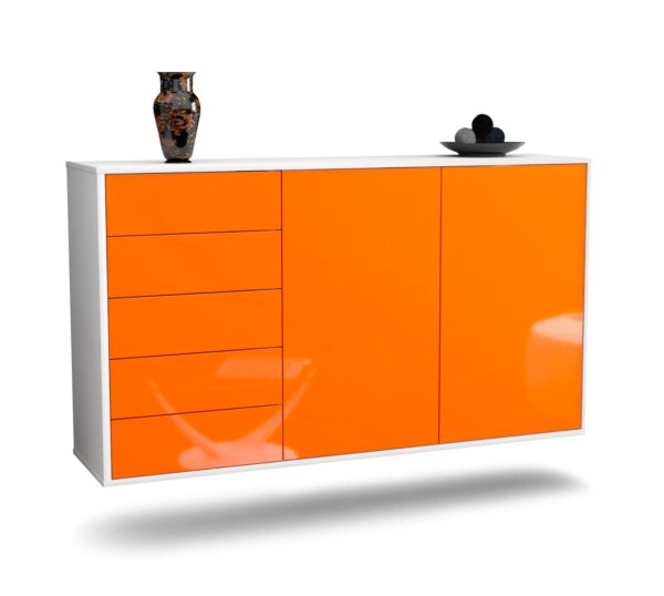 Sideboard Peoria | hängend | Korpus Weiß | Front in Hochglanz Orange | 136x79x35cm (BxHxT)
