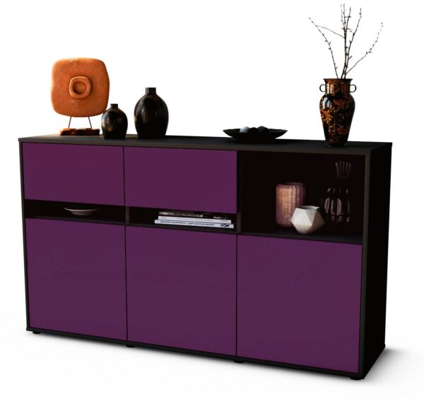 Sideboard Dorotea | Korpus Anthrazit | Front in Lila | 136x79x35cm (BxHxT)