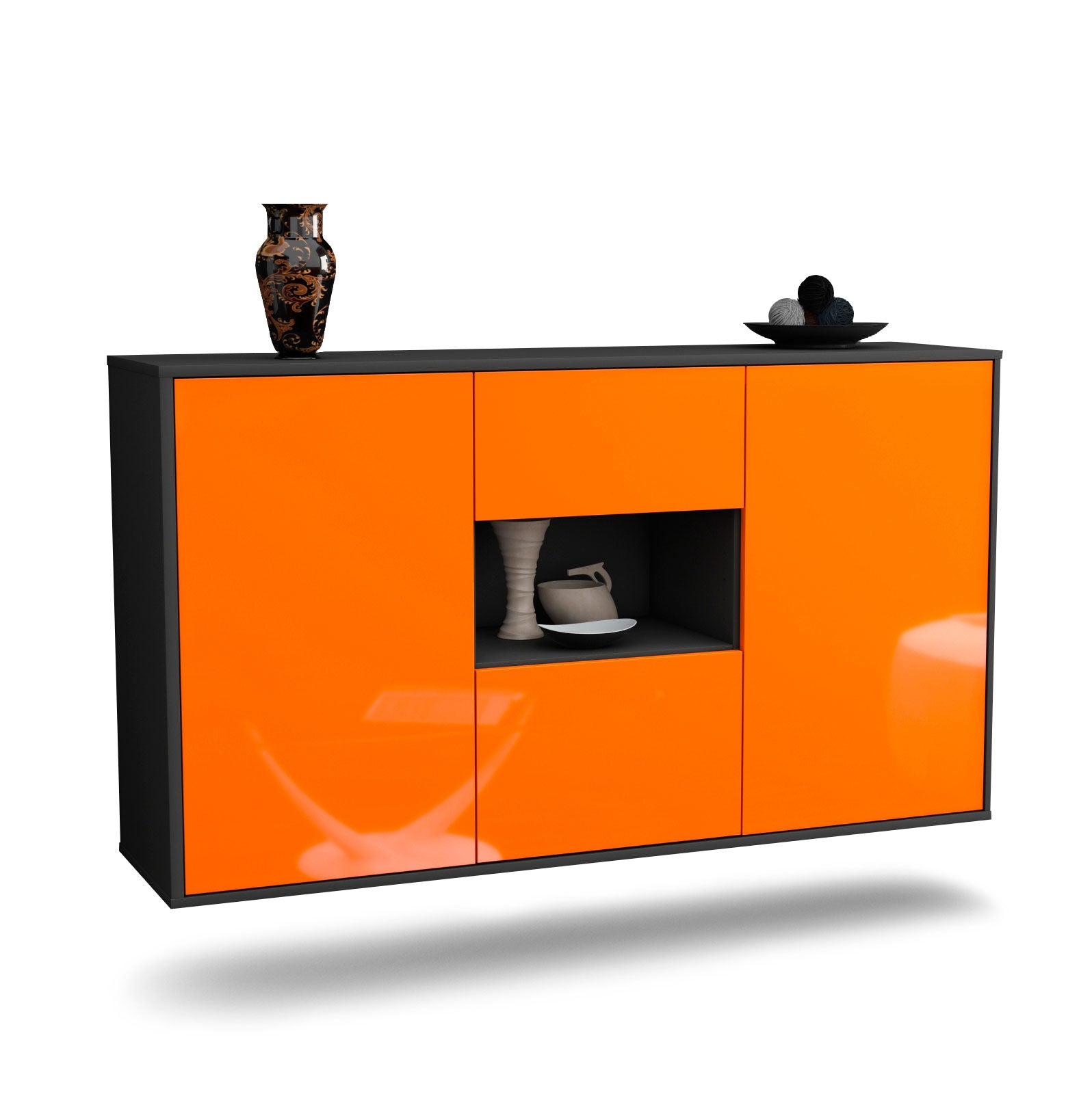 Sideboard Tallahassee | hängend | Korpus Anthrazit | Front in Hochglanz Orange | 136x79x35cm (BxHxT) 1 Sideboard Tallahassee | hängend | Korpus Anthrazit | Front in Hochglanz Orange | 136x79x35cm (BxHxT)