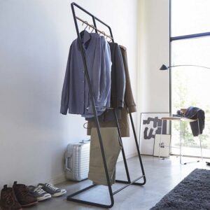 Garderobenständer 163cm freistehend "Tower" schwarz Yamazaki Home 2739