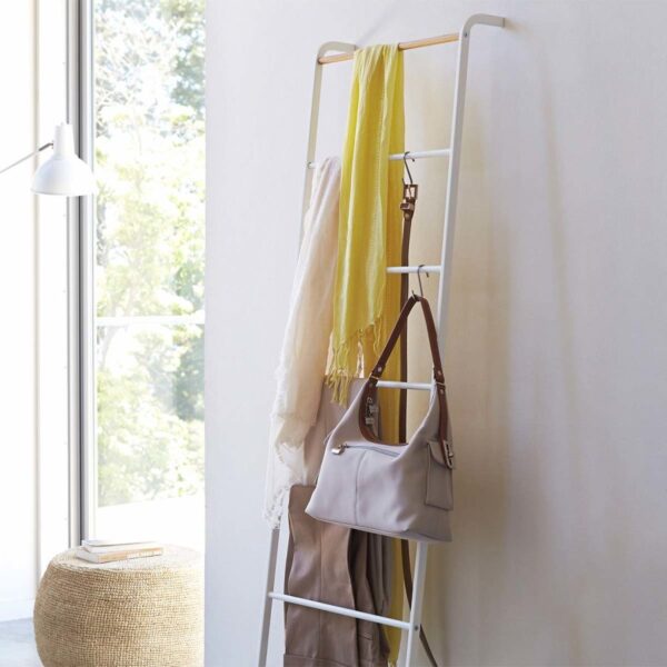 Dekoleiter Garderobenständer 162cm "Tower" weiß Yamazaki Home 2812