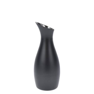 Wasserkaraffe minimalistisch Metall Schwarz 1 Liter | Zone Denmark. Zuverlässiger Getränkespender für Ihren Konferenzraum und Schreibtisch.
